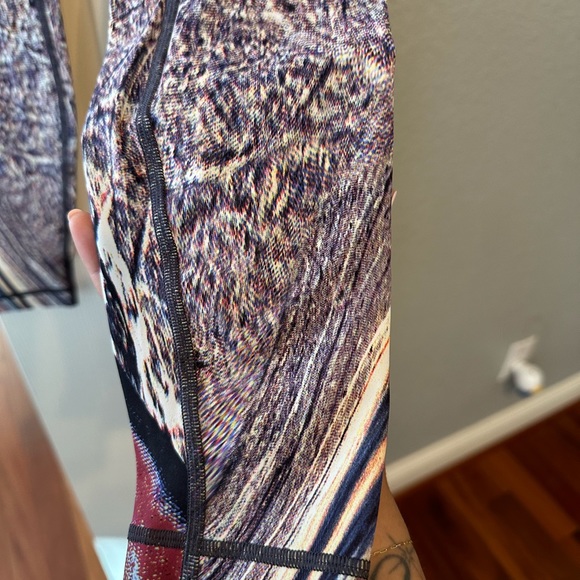 Lululemon Wunder Under HR leggings - Picture 3 of 5